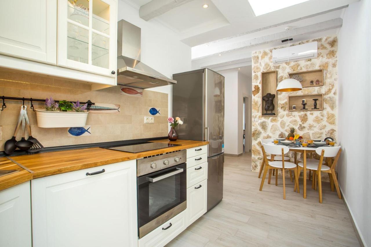 Egli Luxury Apartments Archangelos  Extérieur photo